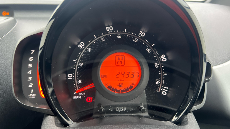 Toyota Aygo 1.0 VVT-i X-Trend TSS 5dr x-shift Petrol Hatchback